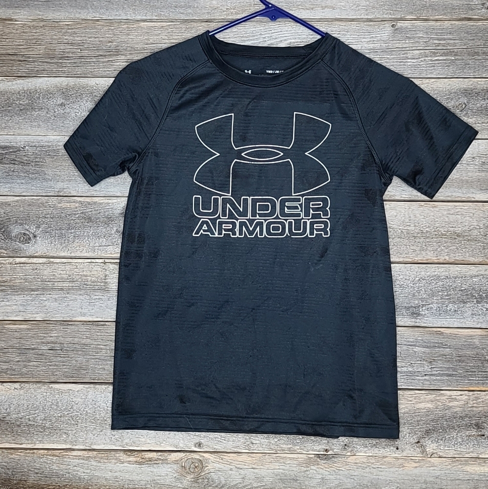 Under Armour Boys Loose Fit Shirt